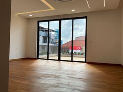 Changi Grove (D17), Semi-Detached #590792011